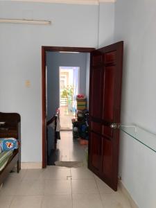 Bán nhà HXH Đường An Dương Vương, DT 66m2, giá chưa đến 6 tỷ